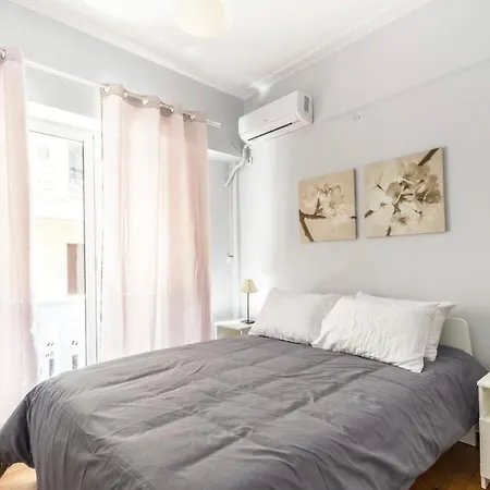 Cosy Central Apartment In Plaka Athens Exterior photo